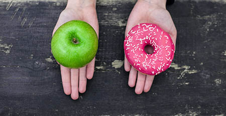 Choosing between apple and donut